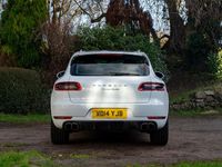 Used Porsche Macan Turbo 400 HP (294 kW) 2014 White SUV