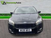 Używany Ford Focus ST-Line 140 KM (102 kW) 2018 Czarny Hatchback