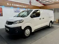 Used Vauxhall Vivaro S 100 HP (73 kW) 2022 White MPV