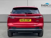 New MG HS SE 2026 Red SUV
