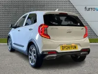 Used Kia Picanto X-Line 65 HP (47 kW) 2024 White Hatchback