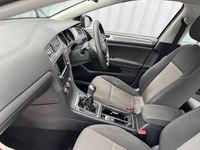 Begagnad VW Golf VII S 2015 Grå Kombi