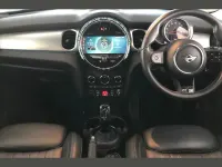 Begagnad Mini Cooper Exclusive 134 HK (98 kW) 2023 Blå Halvkombi