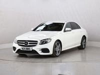 Usado Mercedes E220 AMG line 194 CV (142 kW) 2019 Blanco Berlina