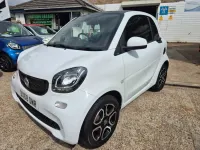 Used Smart ForTwo Coupé Premium 71 HP (52 kW) 2018 White Coupe