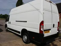 Used Peugeot Boxer S 140 HP (102 kW) 2021 White Van