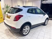 Used Vauxhall Mokka X Active 115 HP (84 kW) 2016 White SUV
