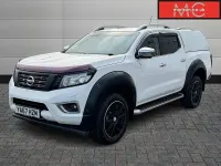 Used Nissan Navara Tekna 187 HP (137 kW) 2017 White Pickup