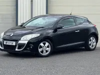 Usado Renault Mégane Dynamique 110 HP (80 kW) 2011 Coupé