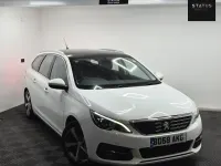 Used Peugeot 308 SW Allure 130 HP (95 kW) 2018 White Estate