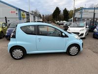 Used Citroën C1 VTR Sport 68 HP (50 kW) 2013 Blue Hatchback