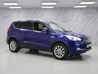 Begagnad Ford Kuga Titanium 150 HK (110 kW) 2015 Blå SUV