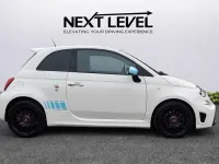 Begagnad Abarth 595 2017 Vit Halvkombi