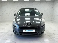 Usado Peugeot 5008 112 HP (82 kW) 2010 Cinzento Monovolume