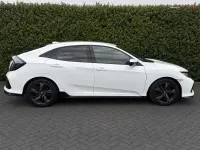 Used Honda Civic Sport 180 HP (132 kW) 2017 White Hatchback
