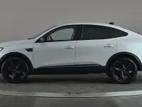 Begagnad Renault Arkana R.S. 142 HK (104 kW) 2022 Vit SUV
