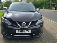 Used Nissan Qashqai N-Connecta 115 HP (84 kW) 2016 Black SUV