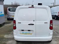 Used Vauxhall Combo Sportive 100 HP (73 kW) 2019 White MPV