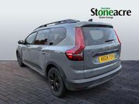 Used Dacia Jogger Extreme 139 HP (102 kW) 2024 Grey MPV