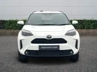 New Toyota Yaris Hybrid Design 2025 White Estate