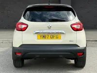 Used Renault Captur Dynamique 90 HP (66 kW) 2017 Cream SUV