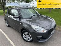 Usado Suzuki Swift SZ3 90 HP (66 kW) 2019 Cinzento Citadino