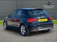 Begagnad Audi A1 Sport 94 HK (69 kW) 2018 Svart Halvkombi