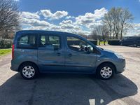 Used Peugeot TePee S 92 HP (67 kW) 2011 Blue MPV
