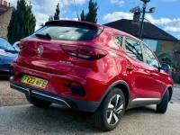 Usado MG ZS SE 130 kW (177 HP) 2023 Vermelho SUV