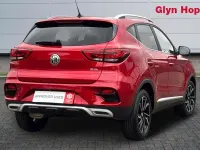 Used MG ZS Exclusive 106 HP (77 kW) 2023 Red SUV