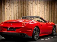 Used Ferrari California 560 HP (411 kW) 2017 Red Cabriolet