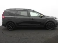 Used Dacia Jogger Extreme 141 HP (103 kW) 2023 Black MPV