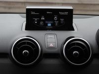 Usado Audi A1 S-Line 2016 Cinzento Citadino
