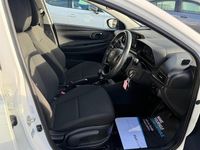 Used Hyundai i20 SE 2021 White Hatchback
