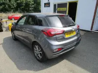 Used Hyundai i20 Premium 84 HP (61 kW) 2018 Grey Hatchback