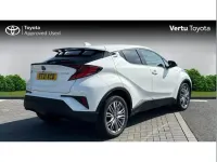 Used Toyota C-HR 122 HP (89 kW) 2021 White SUV