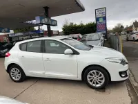 Used Renault Mégane Dynamique 110 HP (80 kW) 2013 White Hatchback