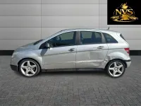Used Mercedes B180 2010 Silver MPV