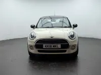 Begagnad Mini Cooper Hatch 2018 Vit Halvkombi