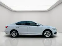 Used Skoda Octavia SE L 150 HP (110 kW) 2023 White Hatchback