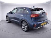 Used Kia Niro 139 HP (102 kW) 2022 Blue SUV