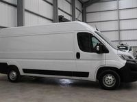 Used Vauxhall Movano 140 HP (102 kW) 2022 White