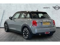 Begagnad Mini Cooper Exclusive 136 HK (100 kW) 2019 Grå Halvkombi