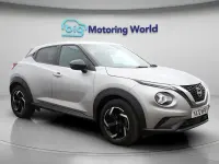 Używany Nissan Juke N-Connecta 114 KM (83 kW) 2023 Srebrny SUV