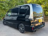 Begagnad Nissan Serena S 2026 Svart Minibuss