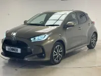 Used Toyota Yaris Design 116 HP (85 kW) 2022 Bronze Hatchback