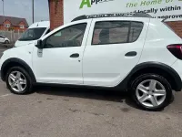 Used Dacia Sandero Lauréate 90 HP (66 kW) 2014