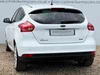 Usado Ford Focus Titanium X 125 HP (91 kW) 2017 Branco Citadino