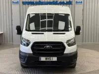 Usado Ford Transit 105 CV (77 kW) 2022 Blanco Van