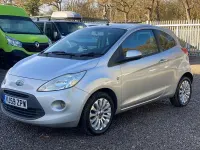 Begagnad Ford Ka Zetec 69 HK (50 kW) 2011 Silver Halvkombi